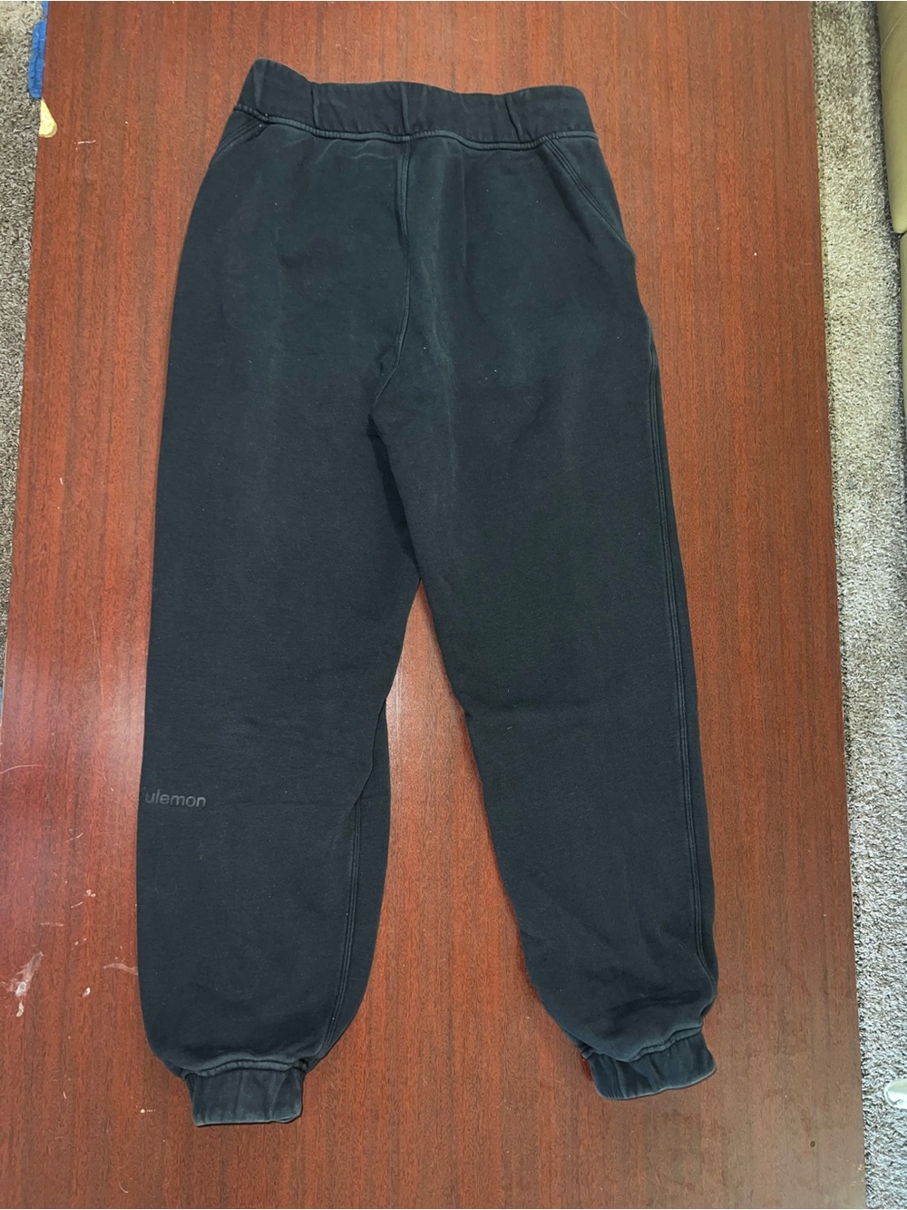Lululemon Relaxed High-Rise Jogger - Picture 6 of 7
